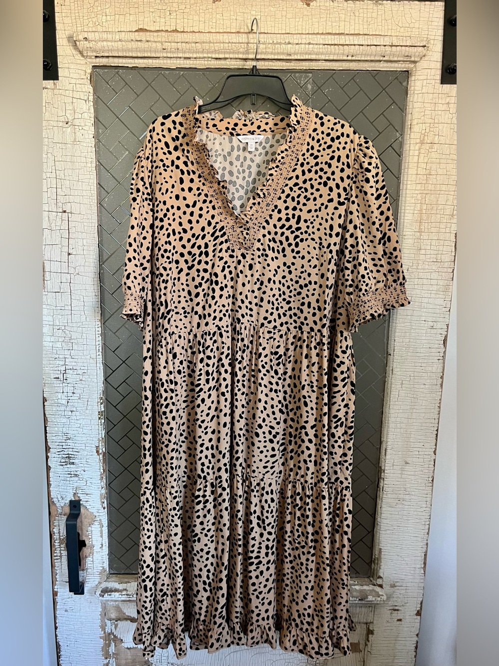 crown & ivy Beige and Black Spot Print Midi Dress